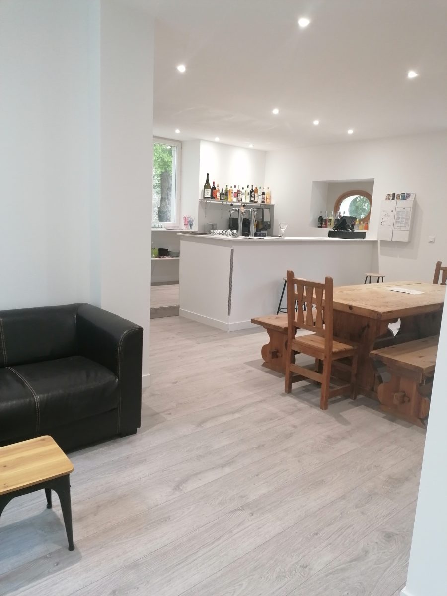 Bar du camping Le Petit Trianon