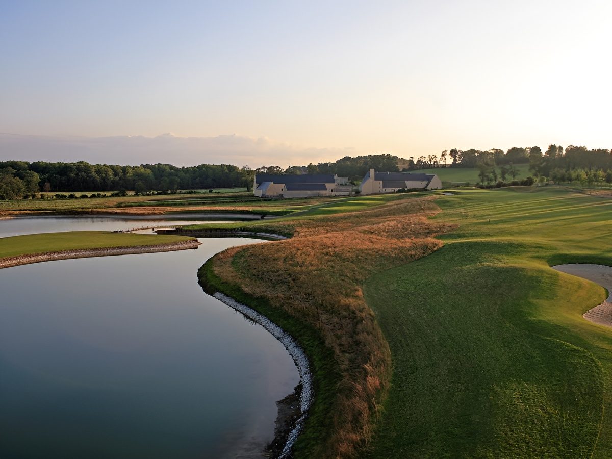 Omaha Beach Memorial Golf Club