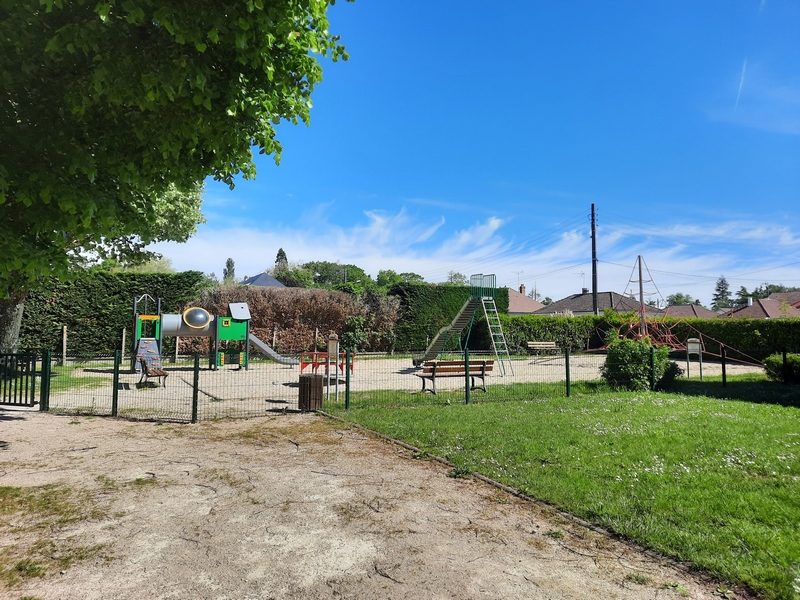 Aire de pique-nique de la Chênetière de Vitry-aux-Loges
