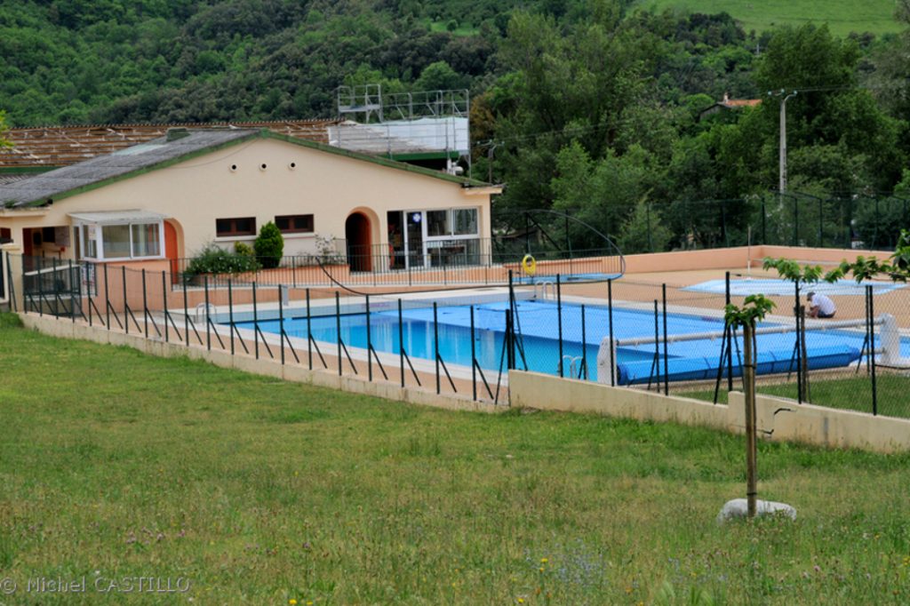 PISCINE MUNICIPALE D'ARLES SUR TECH