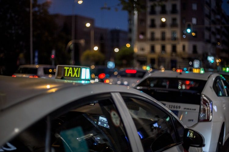 Taxis Saint-Céréennes