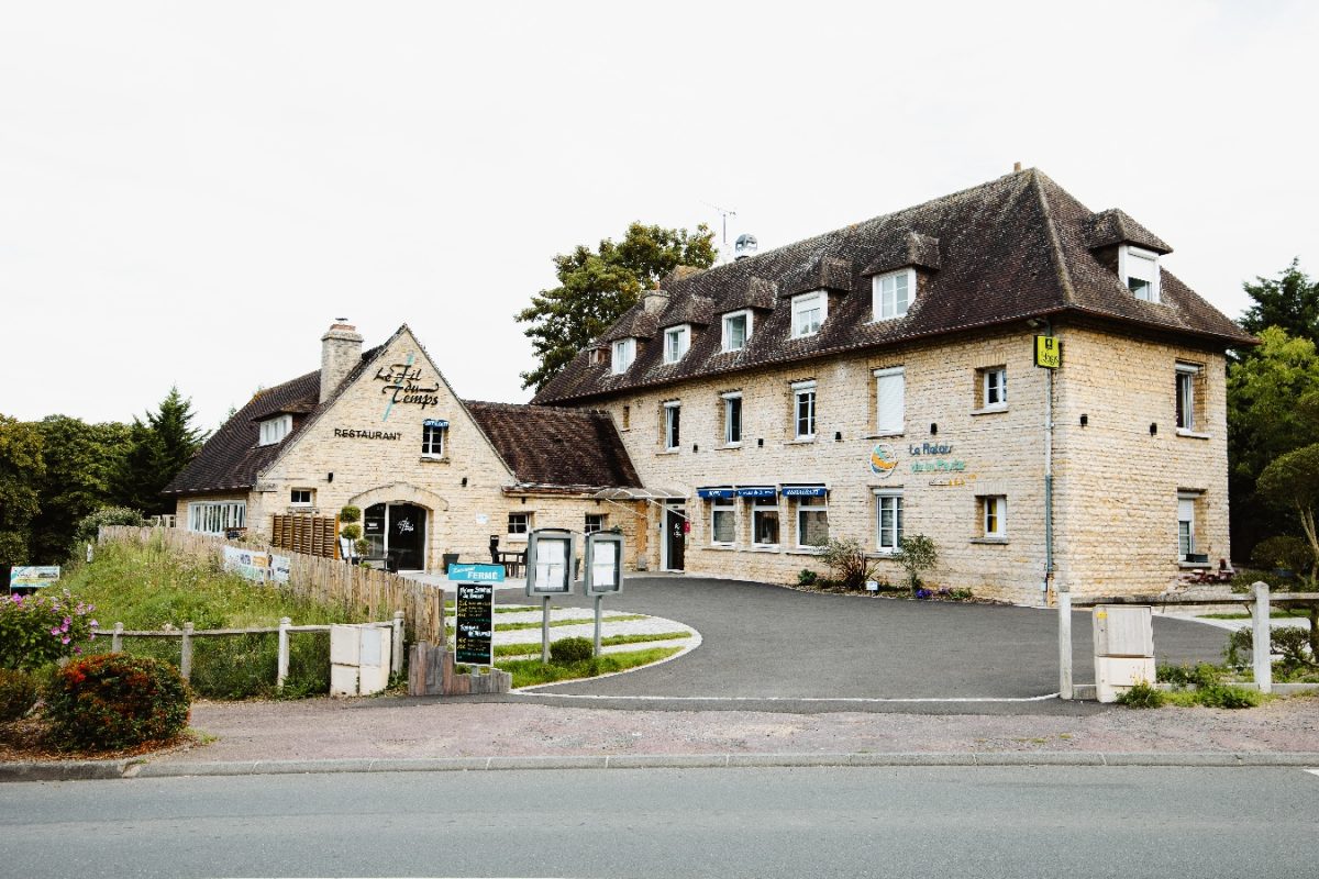 Logis Hotel*** Le Relais de la Poste