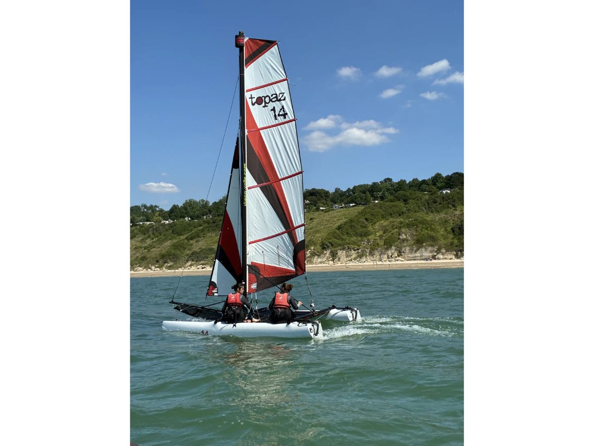 Location de catamaran avec le Club Nautique de Trouville Hennequeville CNTH