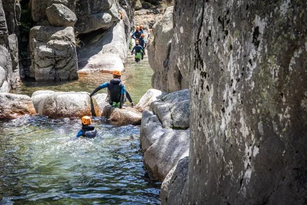 Roc et Canyon - Canyoning avec ou sans cordes