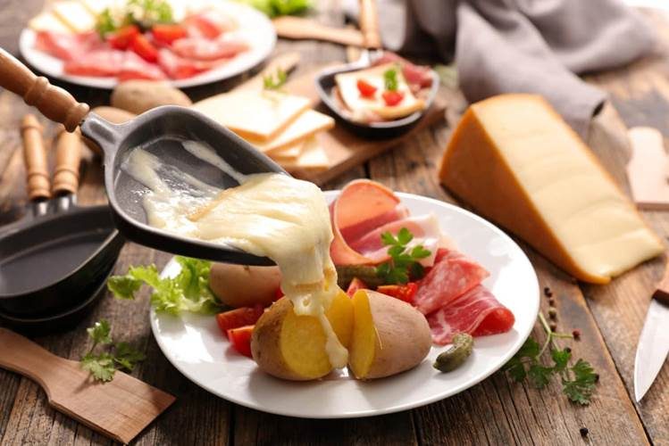 Soirée raquettes-raclette