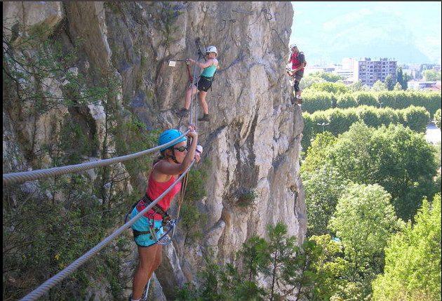 VIA FERRATA DE LLO LES ESCALDILLES