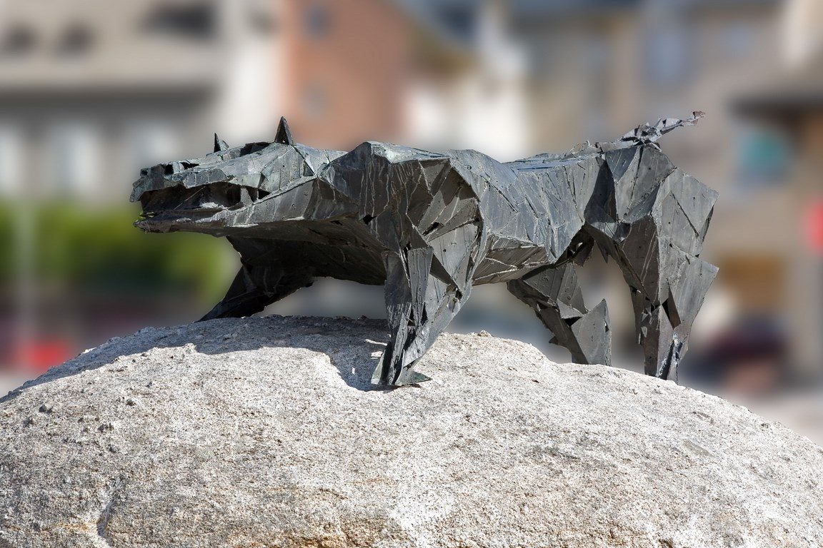 STATUE DE LA BÊTE DU GÉVAUDAN