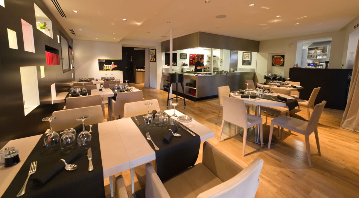 LA TABLE DES MERVILLE