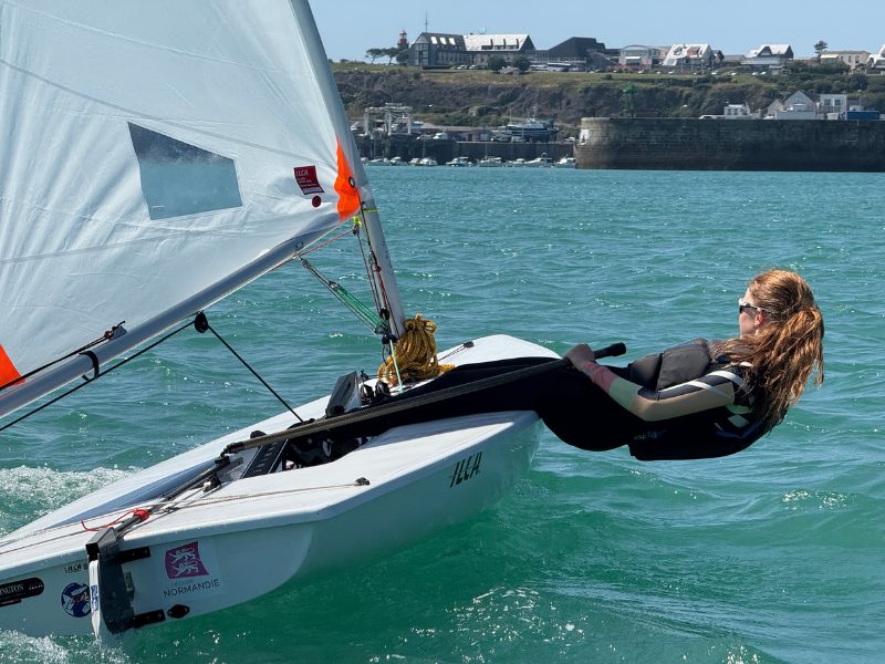 8 Milles Nautic > Dériveur