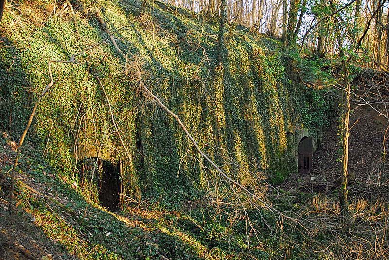 Magasin à poudre de Chatenay-Macheron