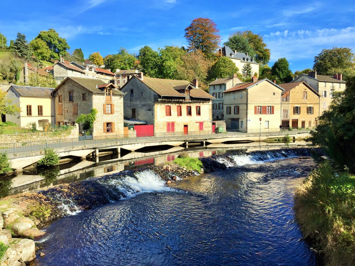 Visite guidée d'Eymoutiers : La Vienne et l'artisanat