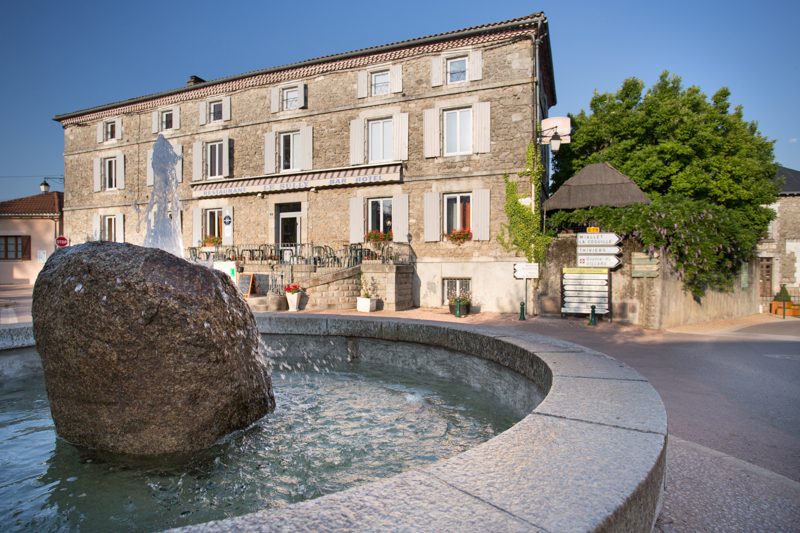 Le Sully
