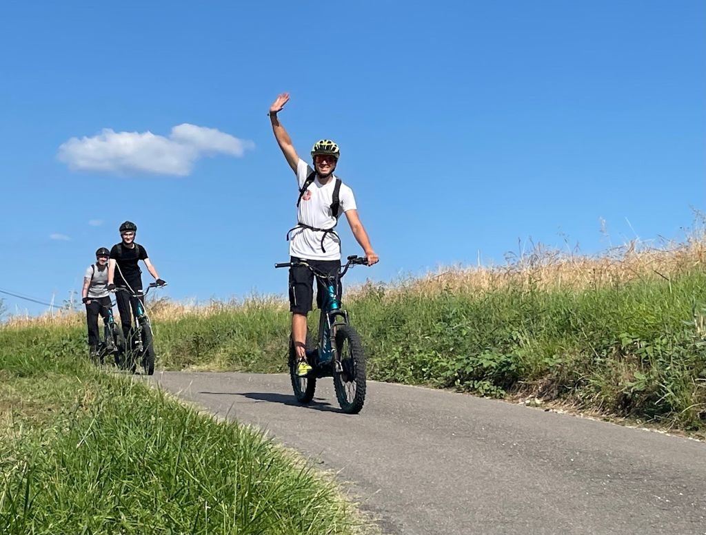 Été actif : Balade en trottinette électrique tout terrain