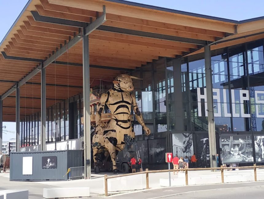 LE MINOTAURE CAFE
