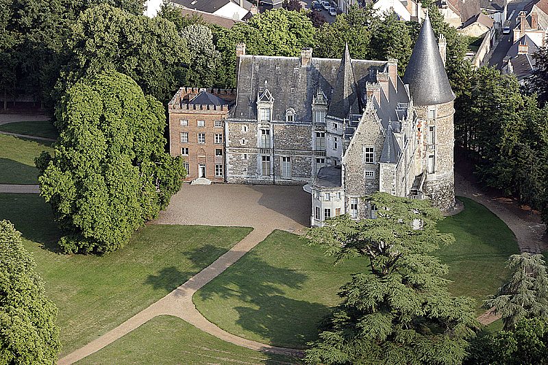 Château de Courtalain
