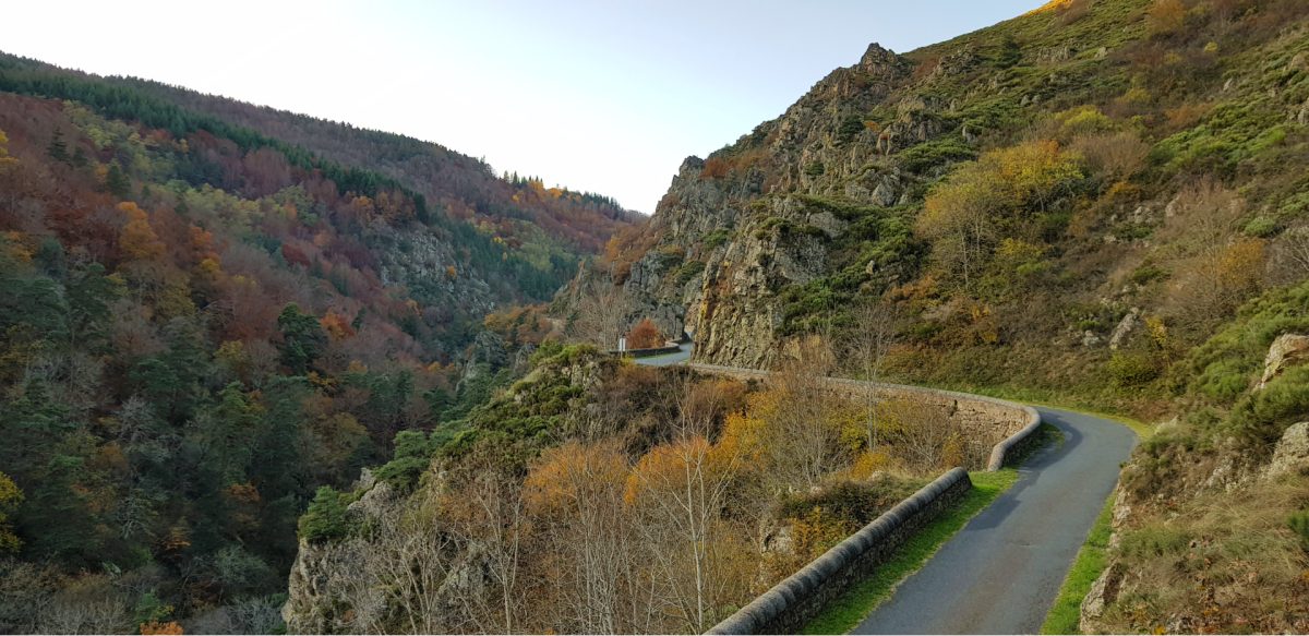 LA VALLÉE DE L'ENFER