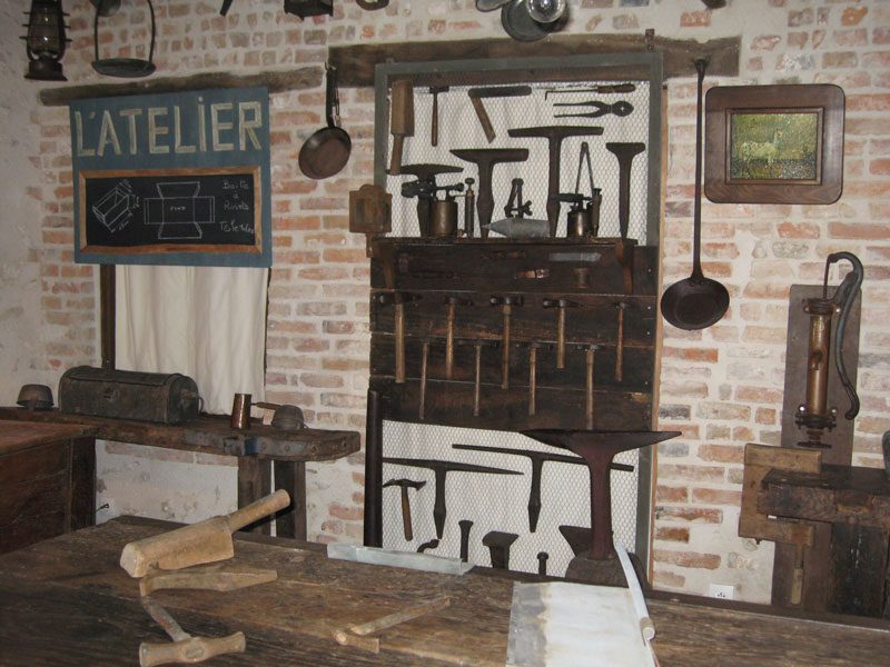 Musée du Ferblantier et son four à pain