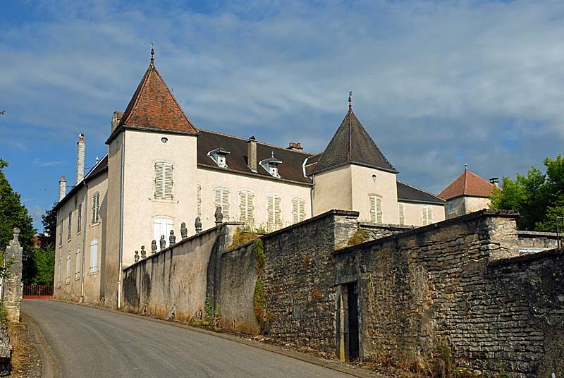 Maison forte de Rivière-les-Fosses