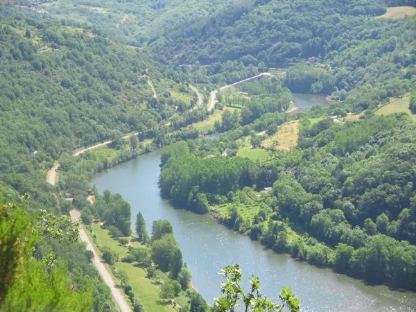 Aire de pique-nique à Connac