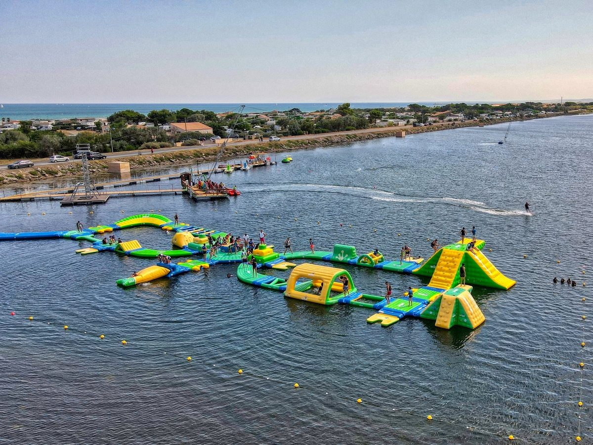 MARINA O ZONE