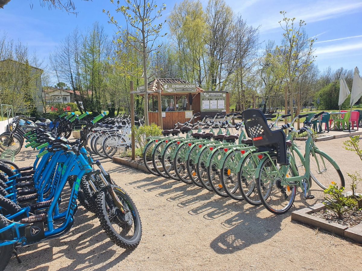 Embarcadère Bardet Huttiers/La Bicyclette Verte  - Location de vélos