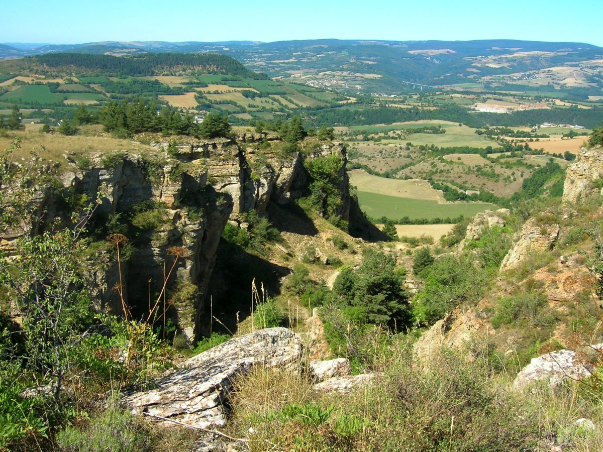 LA MONTAGNE FENDUE