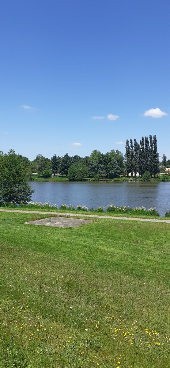 Plan d'eau les Effres