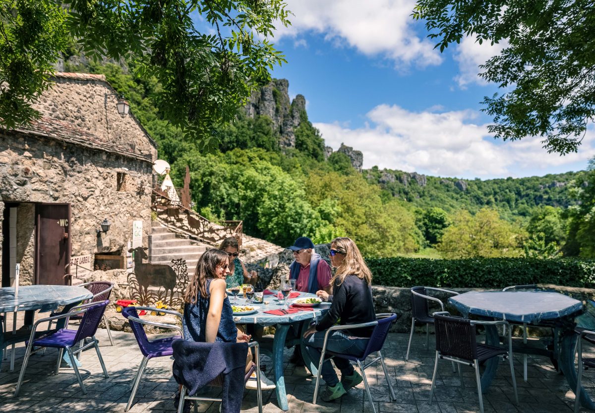 RESTAURANT DE LA GROTTE DE LABEIL
