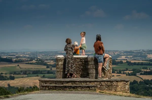 Point de vue et table d'orientation de Modulance