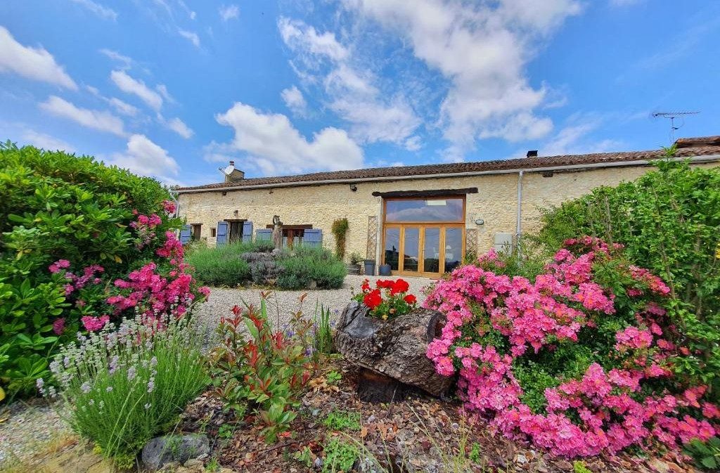 La Petite Auberge | La Grande Maison