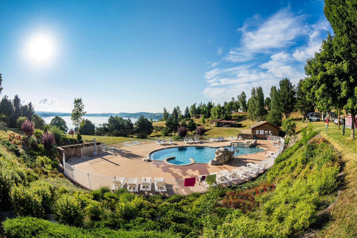CAMPING LES TERRASSES DU LAC
