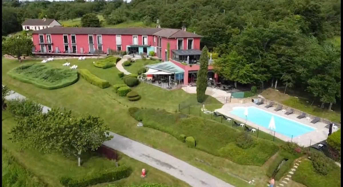 Hôtel-Restaurant La Montagne de Brancion
