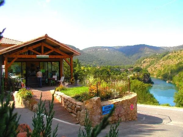 Camping de La Cascade et location de salle (groupes)