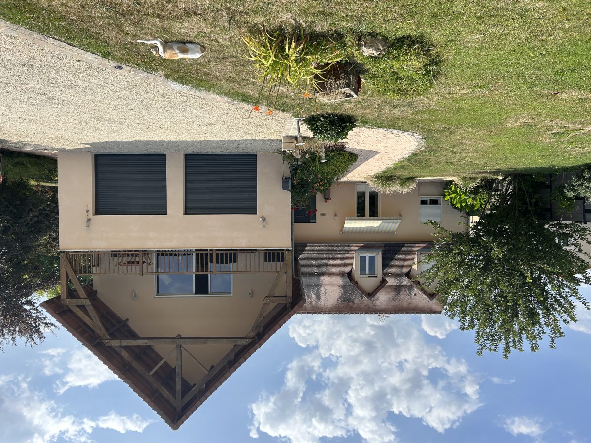 Maison Karmanor