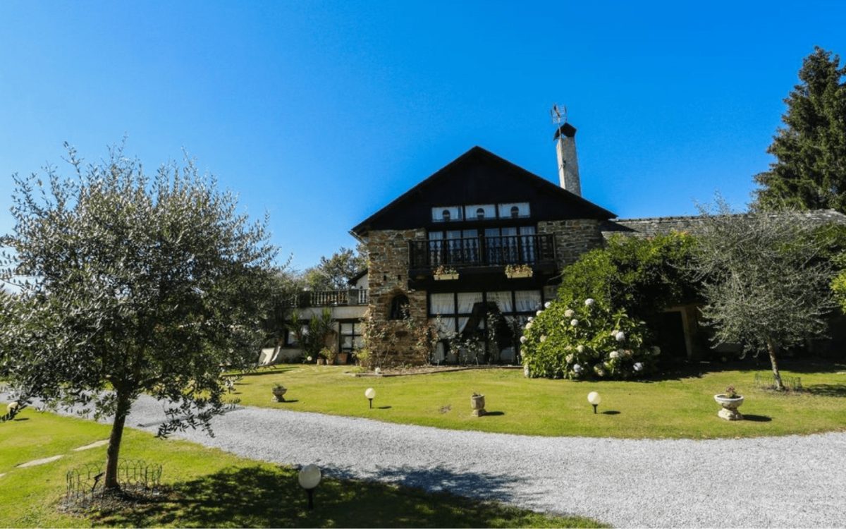 Ferme de Loutares - Madame Béatrice DE-MONTEVERDE-PUCHEU
