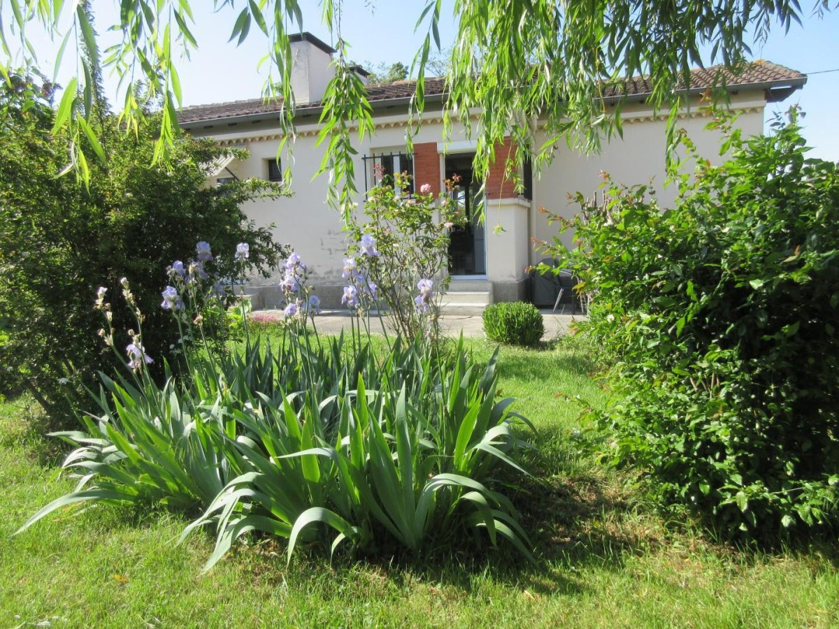 LES LILAS