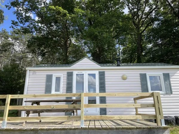 Mobil-home du Parc Saint Hubert – Séjour Nature en Aveyron