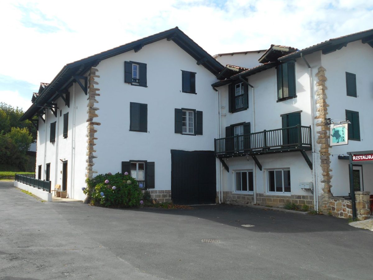 Maison Garroenea - Appartement Errekakoa