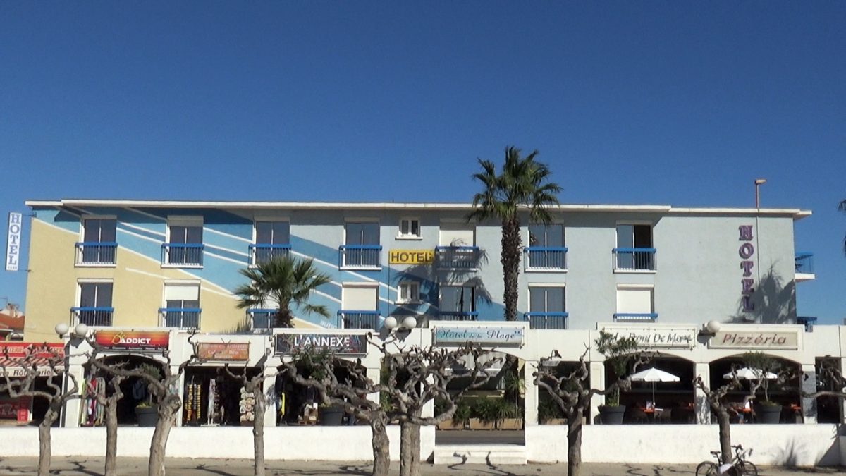 HOTEL DE LA PLAGE