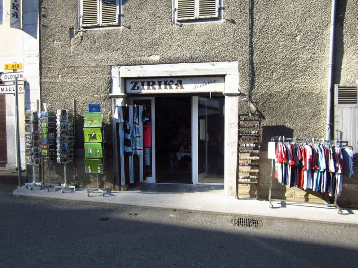 Zirika tentations - cadeaux, souvenirs basques, décoration et jouets
