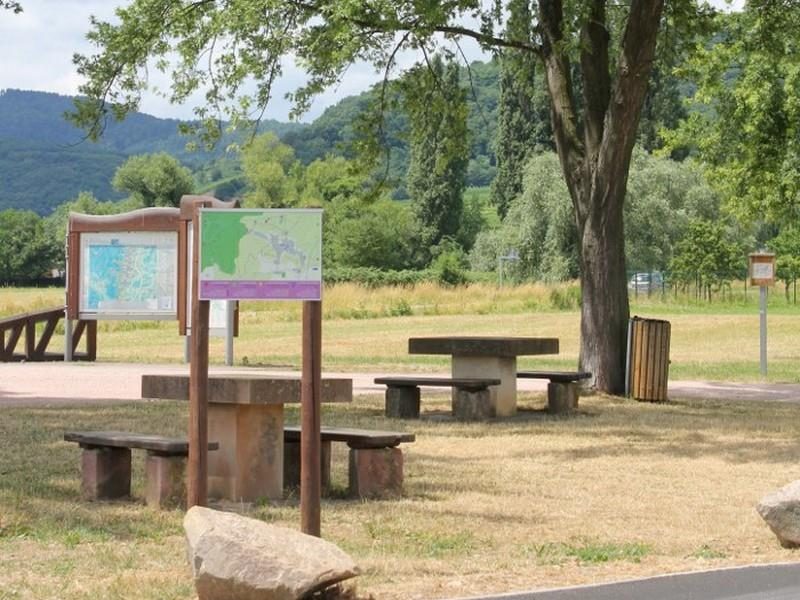 Aire de pique-nique relais infos services