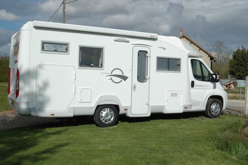 Aire de camping-car à Arrou