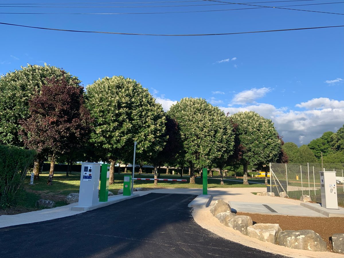 Aire de services camping car park