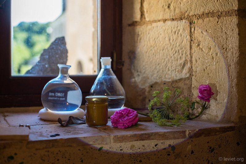 Distillerie du château-monastère de la Corroirie - Elixir4