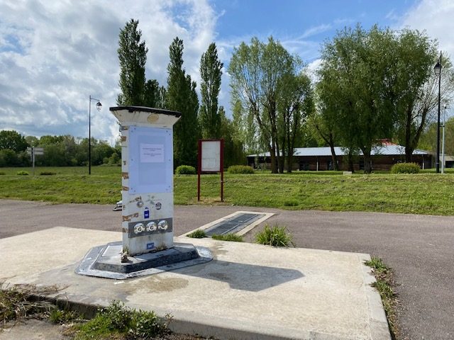 Parking pour camping-car de Mesnil-Saint-Père