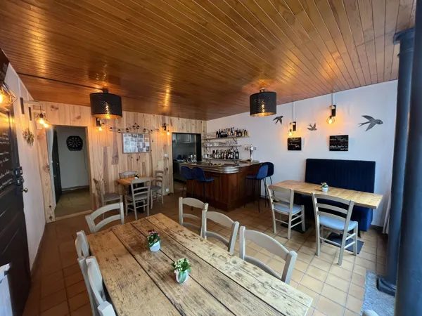 Chez Laura - Bar & Tapas