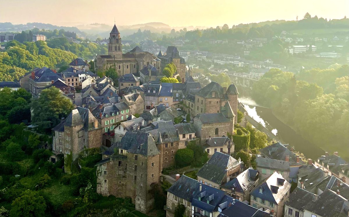 Uzerche, la "Perle du Limousin"