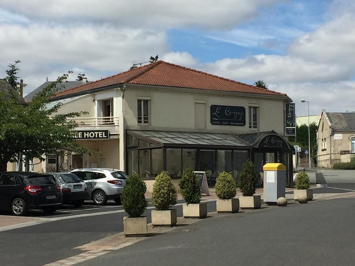 Hôtel-Restaurant Le Cerizay