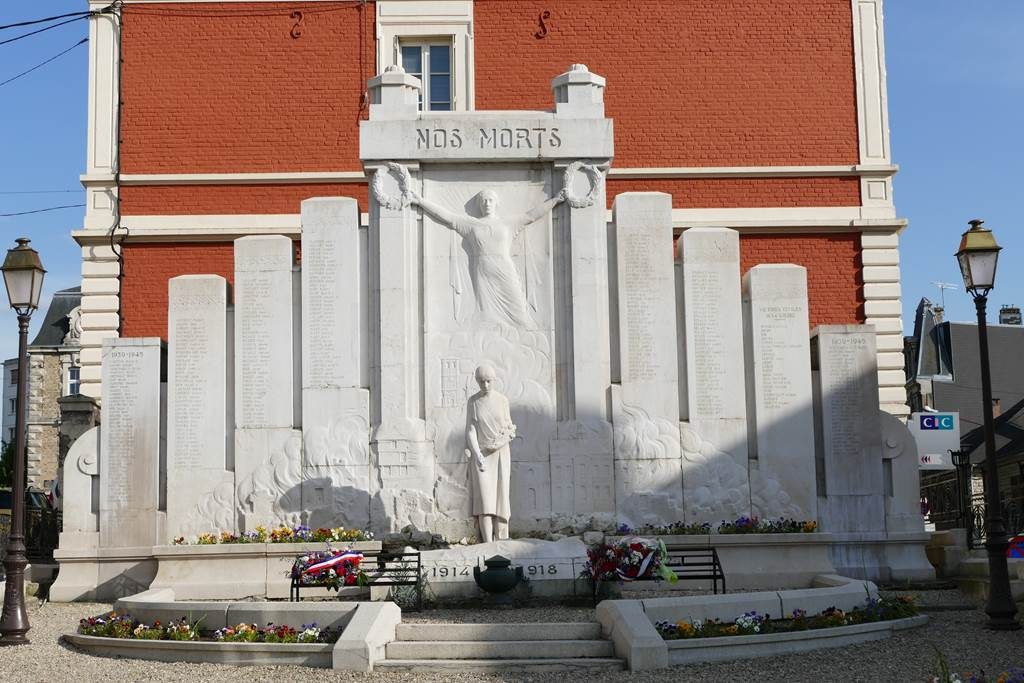 Monument aux morts