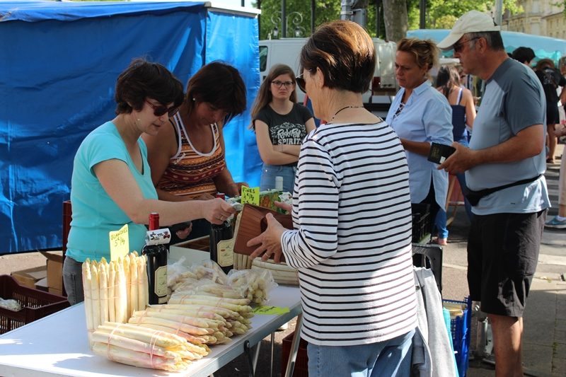Marché de Saint-Ciers de Canesse
